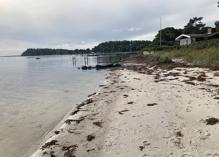 בית נופש House In 1st Row To הדרסלב