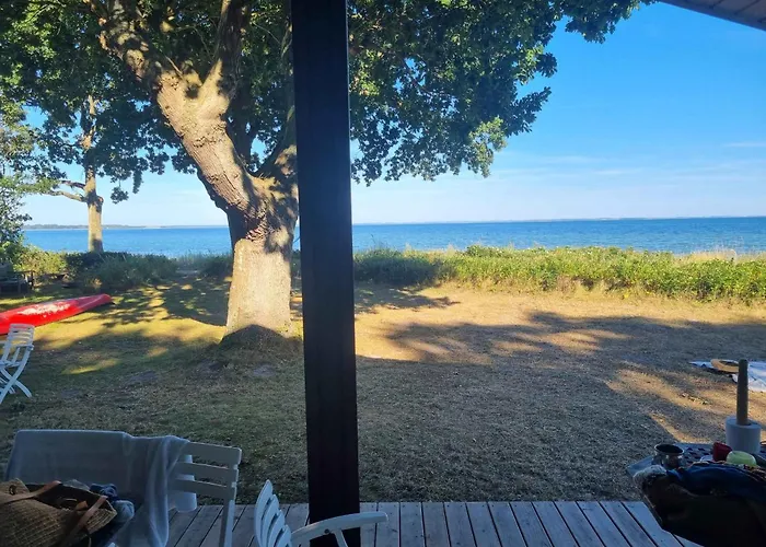 House In 1st Row To בית נופש *